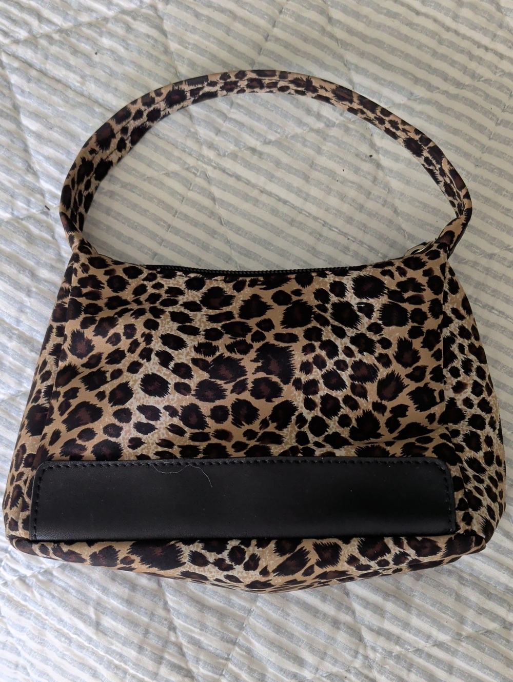 Liz Claiborne - Crazy Horse Leopard Print Small Hand Bag - Brown Animal Print